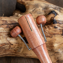 ビヨンビヨン揺れて音が鳴る　木製スプリングクラッパー｜バリ島の手作りパーカッション・リズム遊びにぴったりな民族楽器 - サブ3