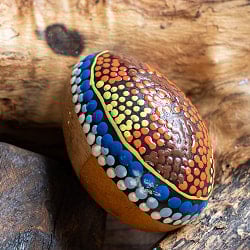 〔Mサイズ 約6.8cm〕片面ドットペイント 木製エッグシェイカー｜ころんと可愛い卵型マラカス・バリ島のナチュラルパーカッション - サブ3