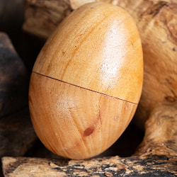 〔Lサイズ 約8.5cm〕木目が綺麗なプレーンタイプ 木製エッグシェイカー｜ころんと可愛い卵型マラカス・バリ島のナチュラルパーカッション - サブ3