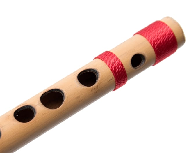 高品質コンサート用バンスリ(c管) 5 - 一部分を拡大しました