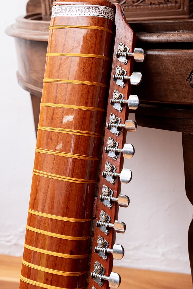 ディルルバ(Dilruba)　北インドの擦弦楽器　PALOMA製 10 - ネック裏面です