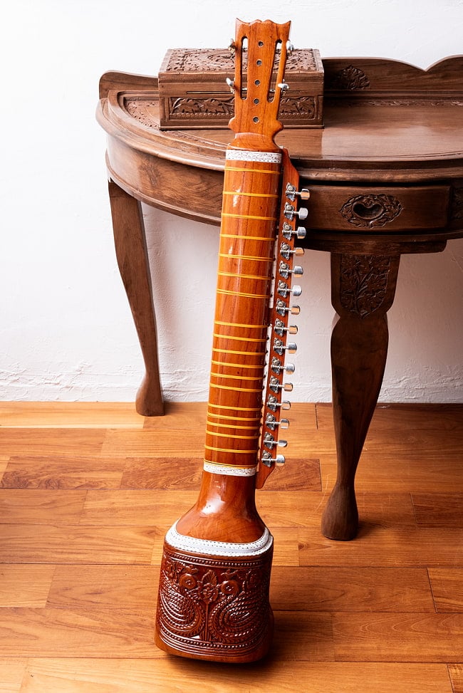 ディルルバ(Dilruba)　北インドの擦弦楽器　PALOMA製 8 - 裏面です