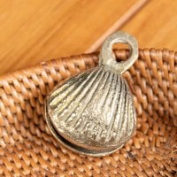 インドの鈴 貝殻グングル［約4.3cm×約3cm］(ID-GUNGRO-10)