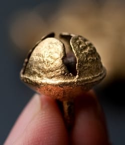 グングル用鈴【直径：約0.9cm～1cm前後】10個セット（内2個予備） - サブ3
