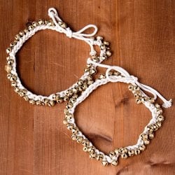 インド舞踊で使う紐グングル　両足分2本セット  - ベル100個タイプ(ID-GUNGRO-69)