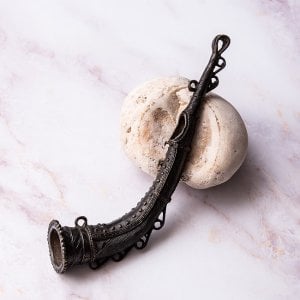 トゥラヒ(turahi) ドクラ鋳造のメタルホーン インドの民俗ラッパ 26cm(ID-HORN-15)