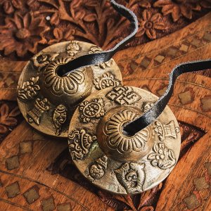 幸運の八吉祥柄ディンシャ【約6cm】