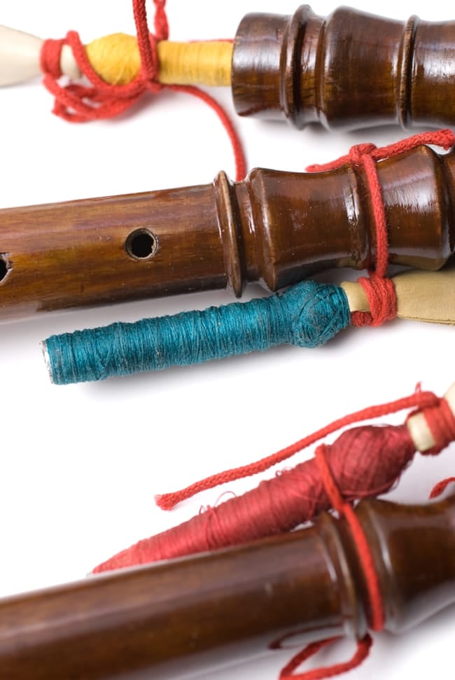 シャハナーイ(中)の商品写真 8枚目 リードに巻いてある糸の色はアソートでのお届けとなります。