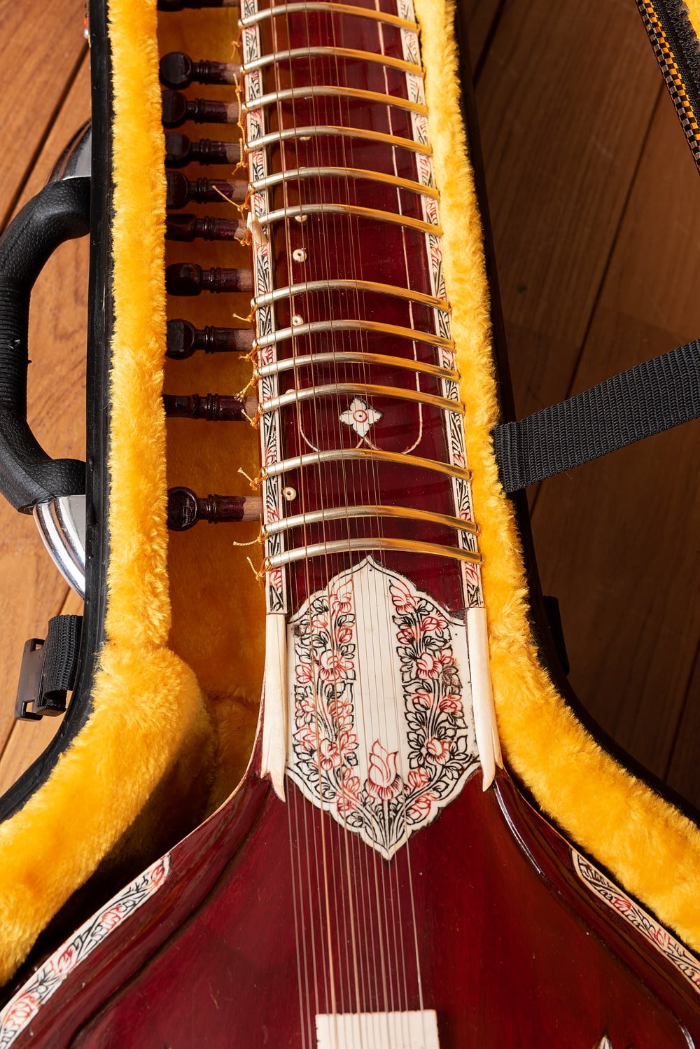 93%OFF!】 シタール 部品 シタール用ブリッジ ジャワリ 民族楽器 インド楽器 エスニック楽器 ヒーリング楽器