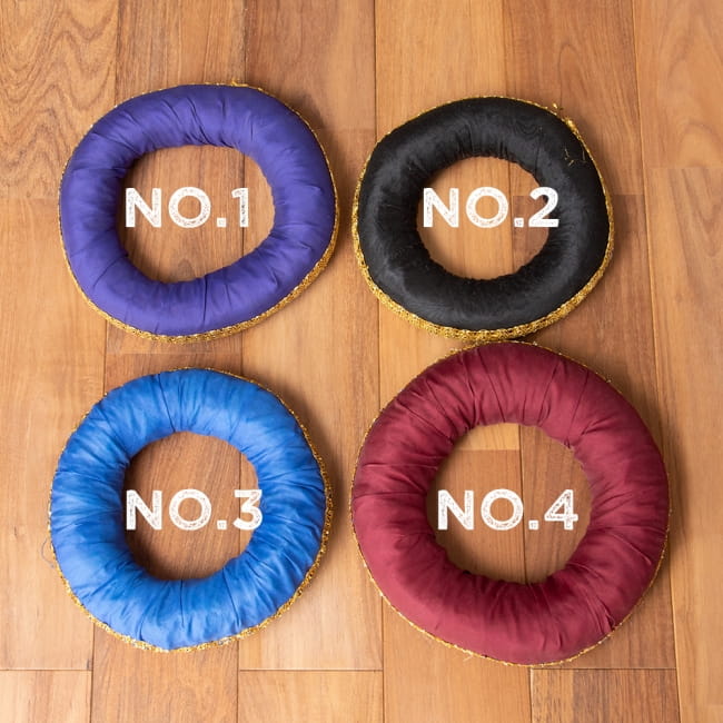 タブラとバヤンの台座〔単品〕 シンギングボウルのリングへも 8 - ご覧のように、サイズには個体差がございます。