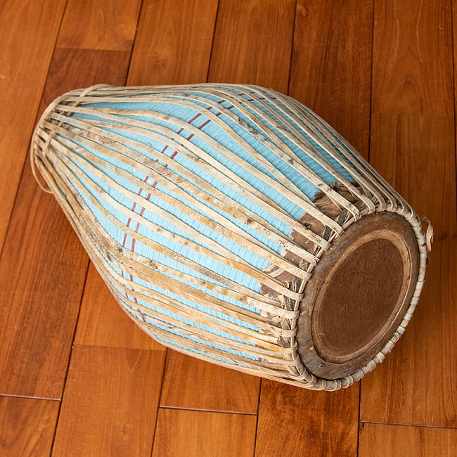 コール KHOL 掘り出し物の写真1枚目です。素焼きの珍しい打楽器、kholです。インド　打楽器,打楽器,民族楽器,ムリダンガ