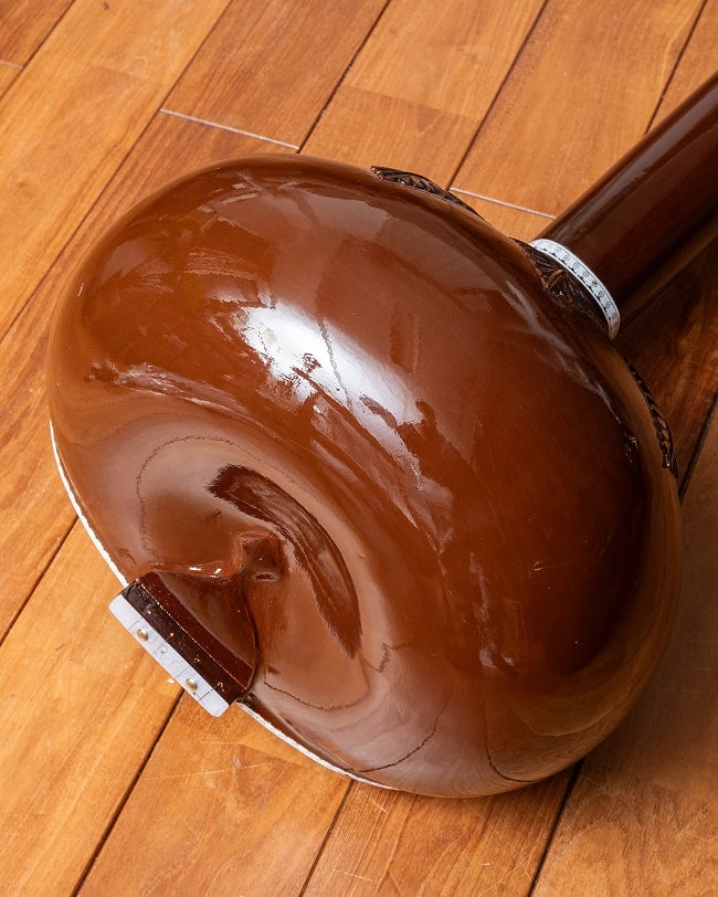 タンプーラ 〔全長約130cm〕 インド古典音楽 声楽用ドローン楽器 ハードケース付き 10 - トゥンバ部分です