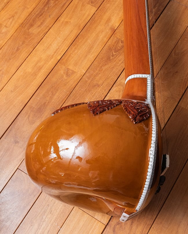 タンプーラ 〔全長約142cm〕 インド古典音楽 声楽用ドローン楽器 大型モデル ハードケース付き 11 - トゥンバ部分です