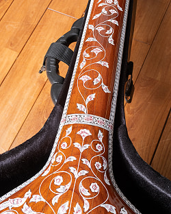 タンプーラ 〔全長約142cm〕 インド古典音楽 声楽用ドローン楽器 大型モデル ハードケース付き - サブ3