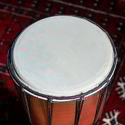 〔高さ：約40cm〕素朴な木の風合いが魅力 プレーン　ジャンベ｜バリ島の手作り民族楽器・コンパクトサイズの木製パーカッション - サブ3