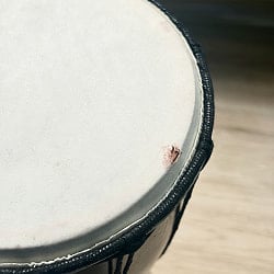 [訳あり]〔高さ：約30cm〕木彫りされた立体感ある模様が魅力的なジャンベ｜バリ島の手彫り民族楽器・コンパクトサイズの木製パーカッション - サブ3