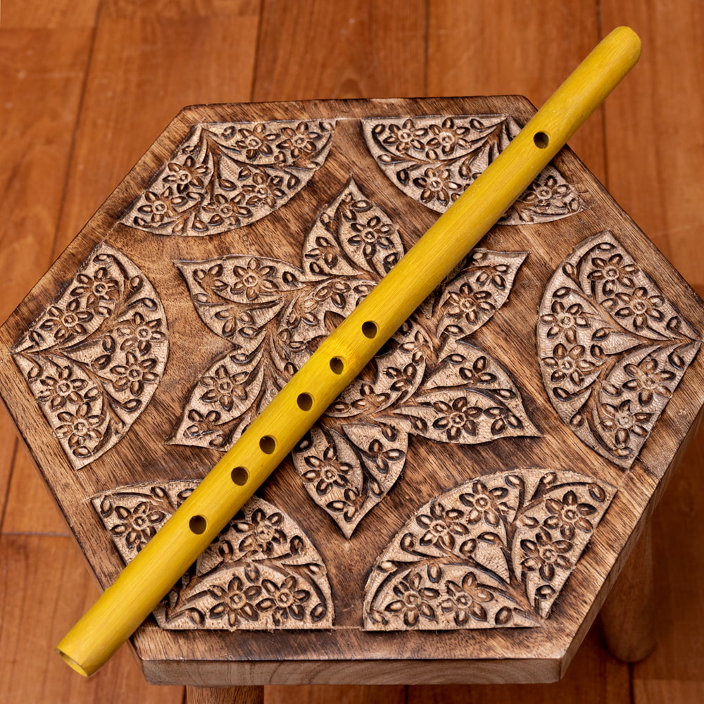 ベトナムの竹笛 サオ チュック ショート 36cm / 横笛 バンブーフルート アムサーオ 管楽器 民族楽器 インド楽器 エスニック楽器 ヒーリ