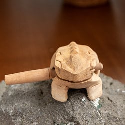 カエル型のギロ -  ナチュラル - サブ3