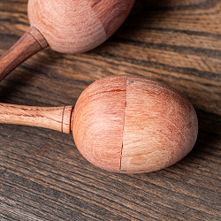 アジアのかわいい木製 マラカス 2個セット - サブ3