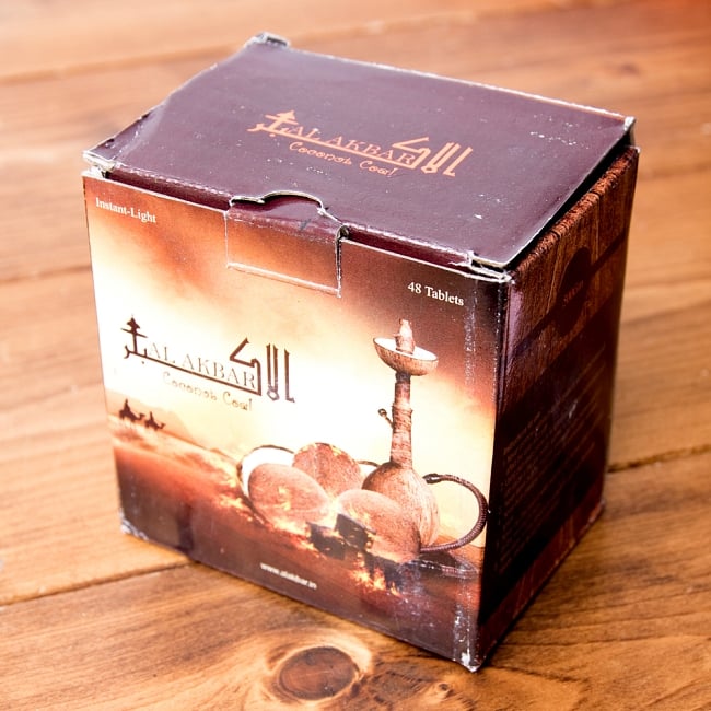 シーシャの炭 COCONUT COAL - 48個入り　樹脂香・レジン香にもオススメ 3 - パッケージの写真。
