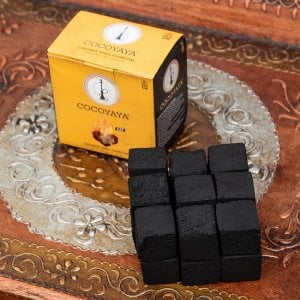 ココナッツ製のシーシャ炭 COCOYAYA - 18個入り 250g　樹脂香・レジン香にもオススメ(GNJ-FLAV-272)