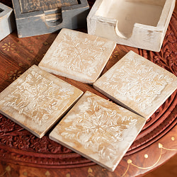 【自由に選べる3個セット】〔4枚入り〕マンゴーウッドの更紗模様付き　アンティーク調コースターセット - サブ4