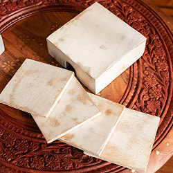 【自由に選べる3個セット】〔4枚入り〕マンゴーウッドの更紗模様付き　アンティーク調コースターセット - サブ5