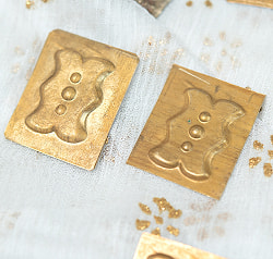 クチ族の民族衣装用デコレーションプレート 100gセット - サブ2