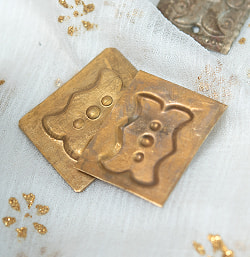 クチ族の民族衣装用デコレーションプレート 100gセット - サブ4