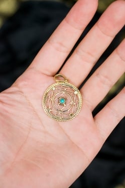 マンダラ模様のペンダントトップ - サブ5