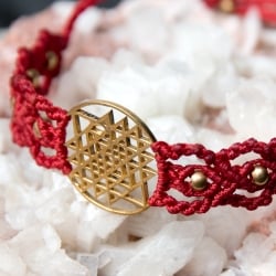 シュリ・ヤントラ マクラメ編みブレスレット - サブ3