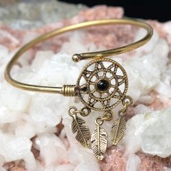 トライバル・フェザーの天然石入りシンプルブレス(ID-ACS-378)