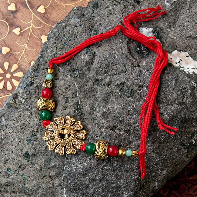 ラーキー - インドの紐ブレスレット ラウンドピーコックの写真ブレス, ブレスレット,アンクレット,ラクシャバンダン,Rakhi Bandhan