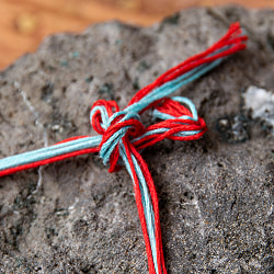 ラーキー - インドの紐ブレスレット トルコ - サブ4