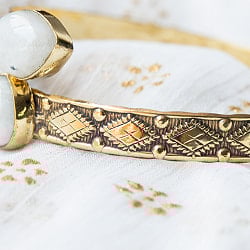 2つの天然石のメタルブレス　ティアドロップ - サブ2