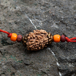 【3面】 インドの数珠 - ルドラクシャのカヴァチ（ブレスレット） - サブ2