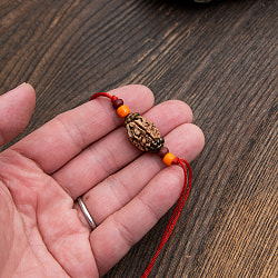 【3面】 インドの数珠 - ルドラクシャのカヴァチ（ブレスレット） - サブ4