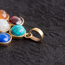 天然石のチャクラゴールドペンダントトップ-直径約2.5cm - サブ4