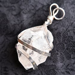 天然石の原石　ペンダントトップ -直径約3.8cm - サブ2