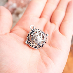 エスニック文様のガムランボール ペンダントトップ - シルバーオーン - サブ5