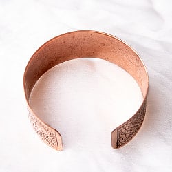 チベット密教　吉祥文様のメタルバングル　フリーサイズ - サブ5