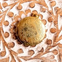 インド伝統模様　ロケットペンダント(ID-ACS-461)