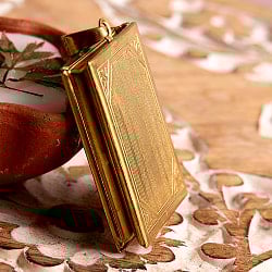 インドの伝統　ブック型のロケットペンダント - サブ2