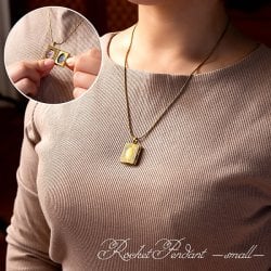 推しを入れて歩く ロケットペンダント ブック型小