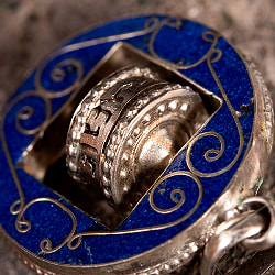 【全4種】いつでもどこでも徳を積む！マニ車のペンダント - サブ3