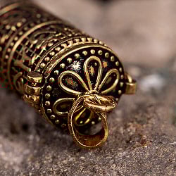 【全3種】聖なる文字を彫り込んだ ピルケース ペンダント - サブ5