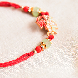 ラーキー - インドの紐ブレスレット　レッド×グリーン　オームと蓮 - サブ3