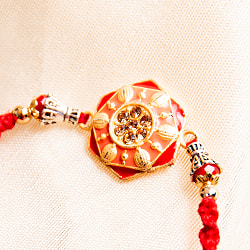 ラーキー - インドの紐ブレスレット　六角形　赤×ピンク - サブ2