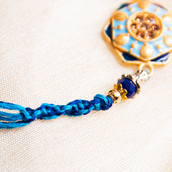 ラーキー - インドの紐ブレスレット　六角形　青×水色 - サブ3