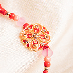 ラーキー - インドの紐ブレスレット　スクエア　レッド×コーラル - サブ2